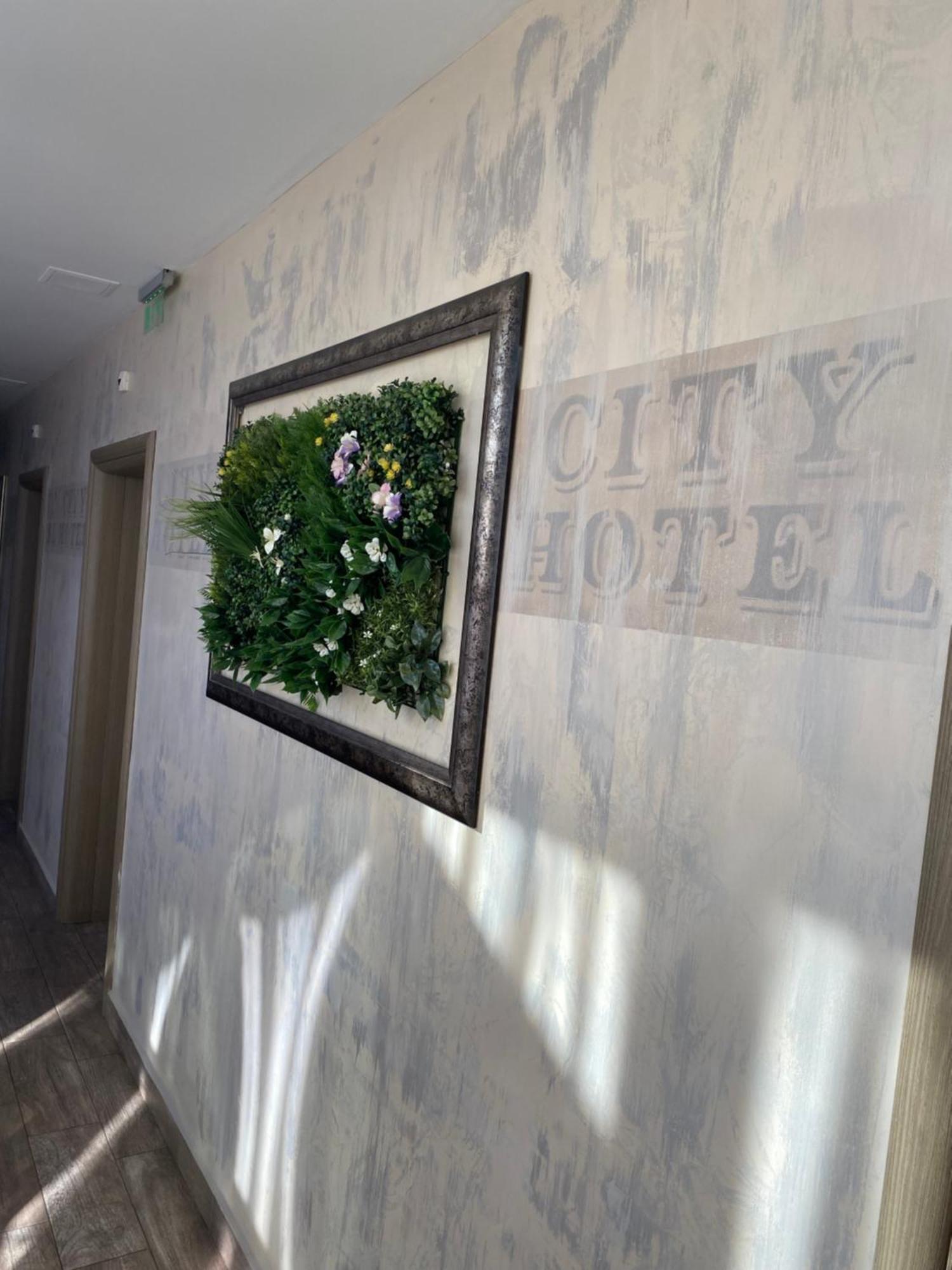 City Hotel Veliko Tarnovo Luaran gambar